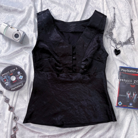 00’s Horror Protagonist / Dark coquette satin black top 🗝️🎞️
