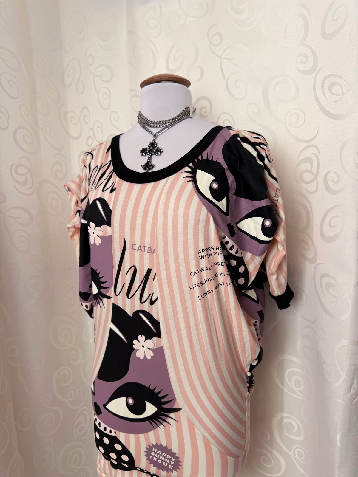Pussy Deluxe coquette style cat graphic long tee 🐈‍⬛🎀✨