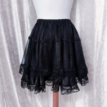 Modern dark coquette/ horror protagonist tulle skirt 🗝️🎀