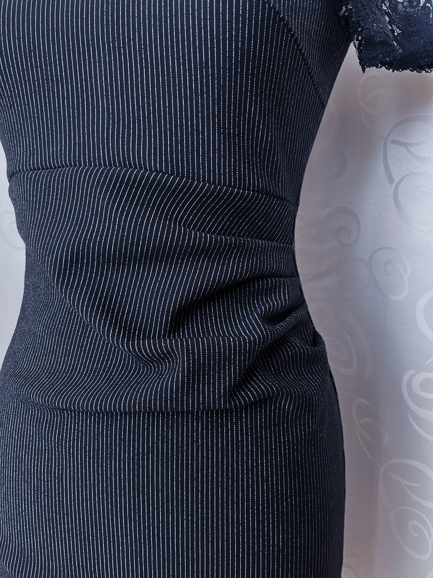 VIVE MARIA Gothic coquette black striped dress with lace detail 🕷️❤️