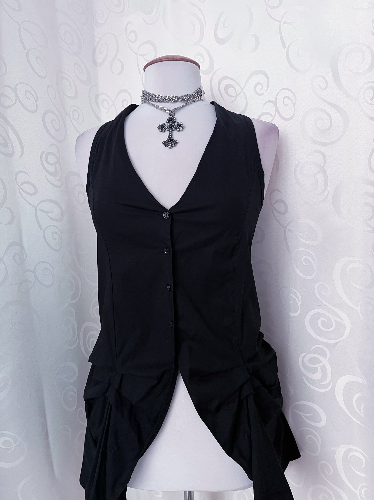 Gothic black vest with tail 🦇