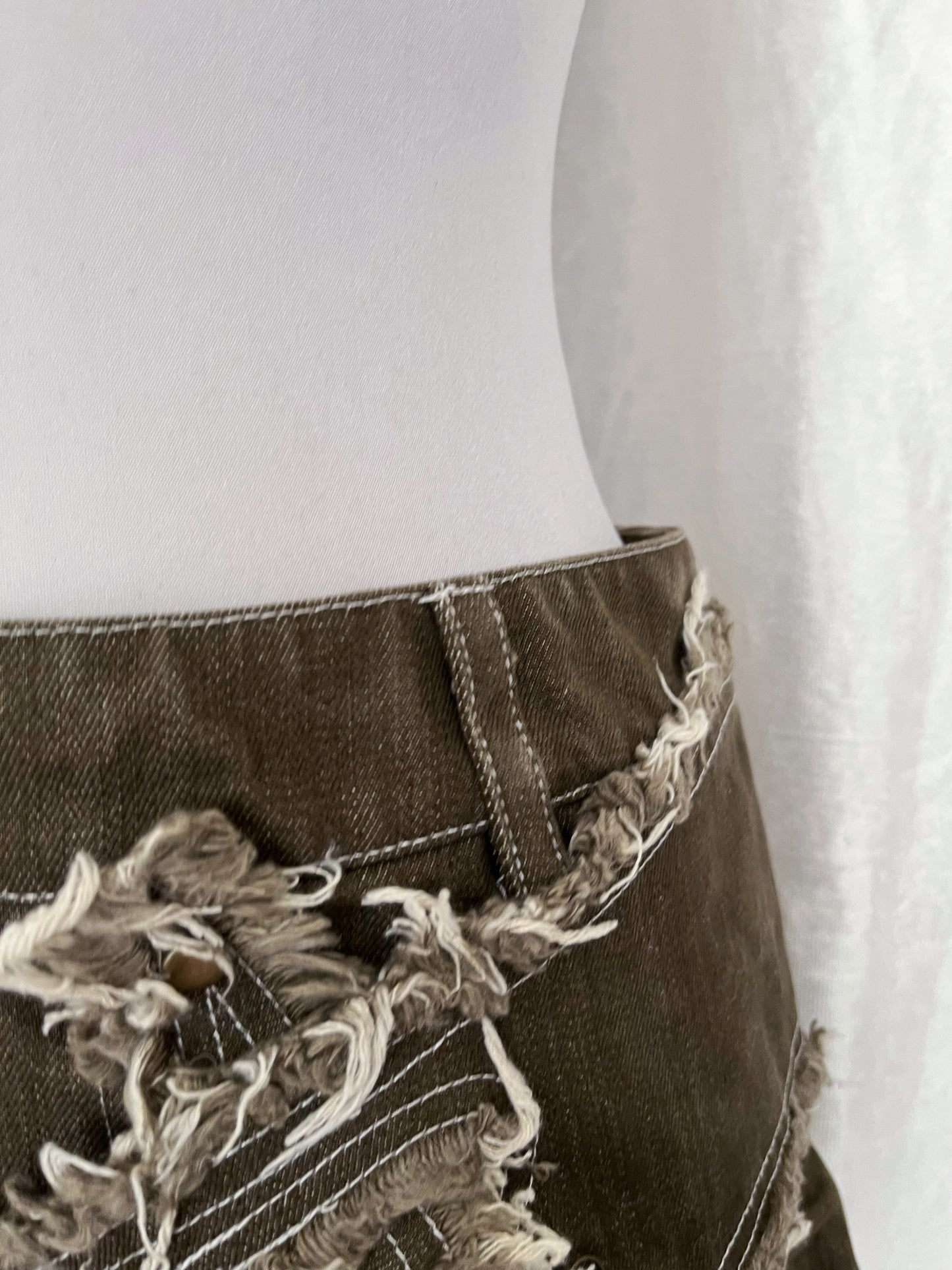 Rare Lalune HADES low-waist extra mini denim skirt with frayed edges bat wings layer 🦇