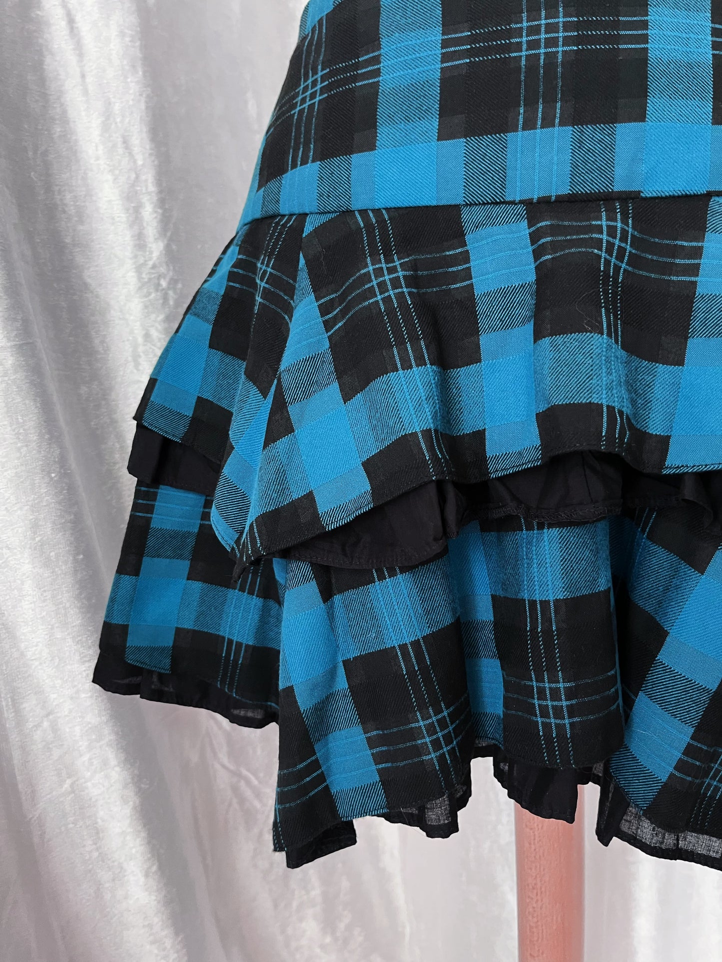 Alt plaid teal skirt 💙🖤