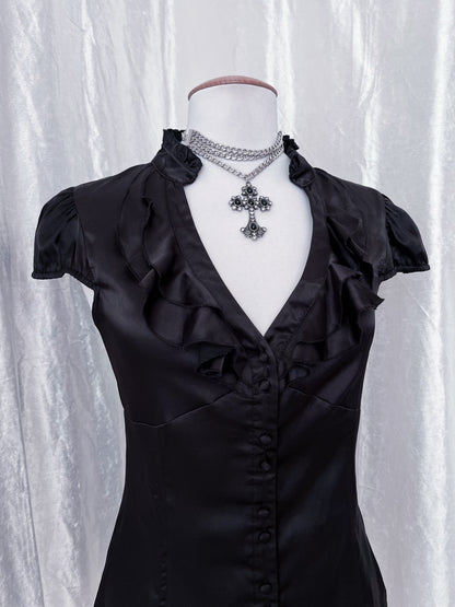 Gothic coquette black ruffle shirt 🎀