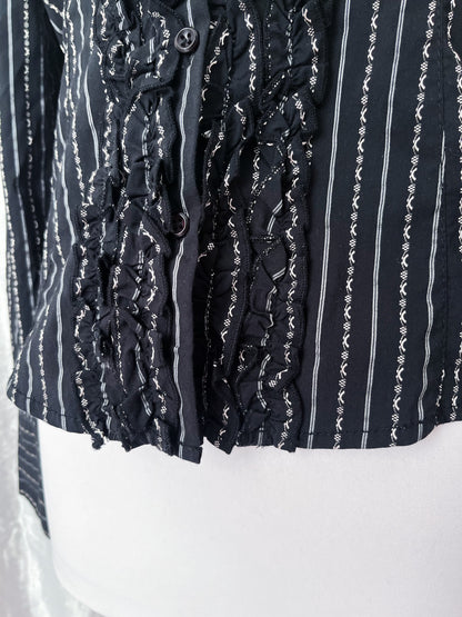 Deadstock gothic striped shirt with ruffle details 🦇
