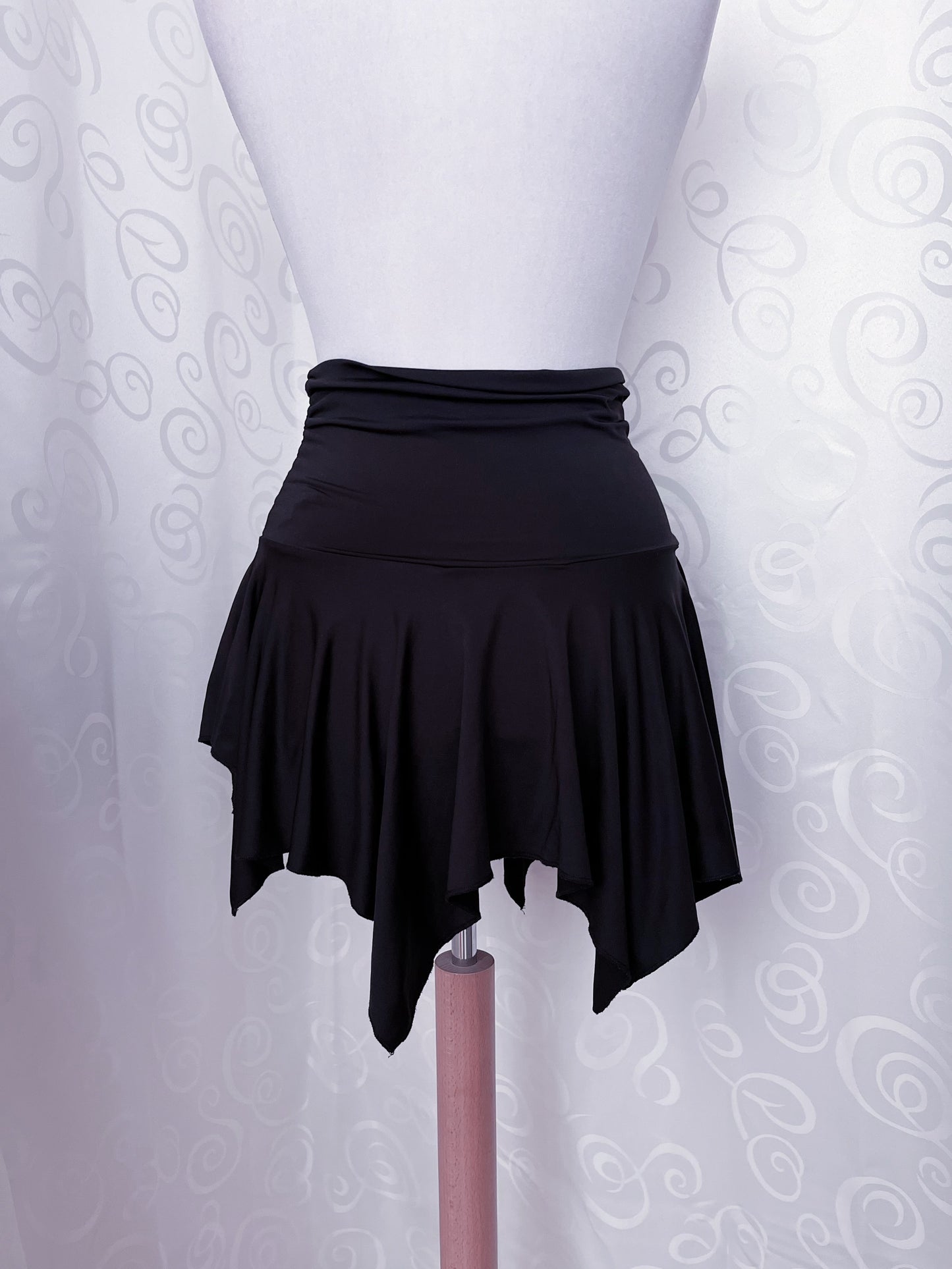 Witchy black asymmetrical skirt 🔮