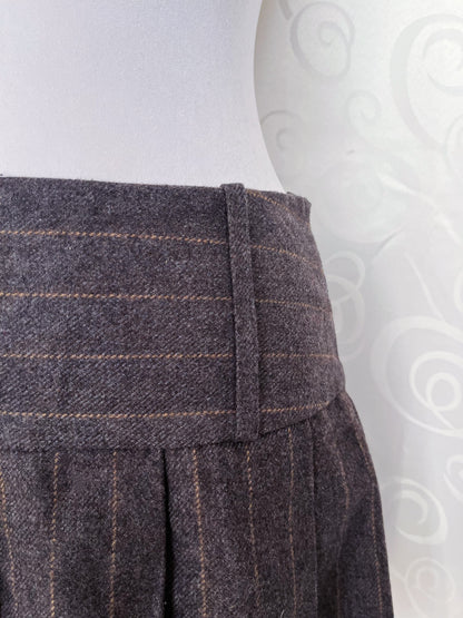 Dark academia pleated mini skirt
