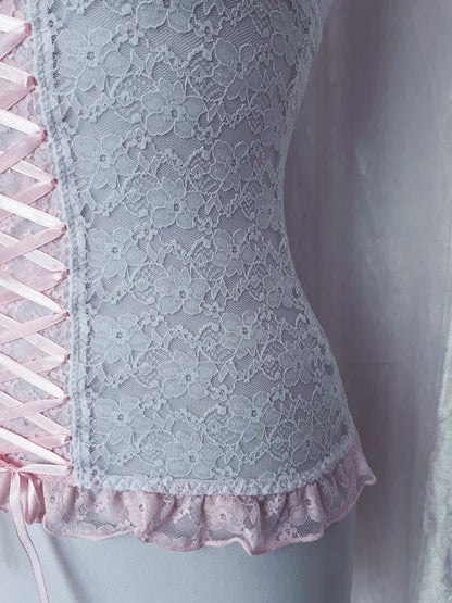 Beautiful coquette lace bustier top 🎀