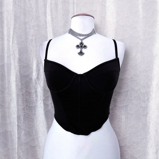 Must-have black corset top ✨🦇
