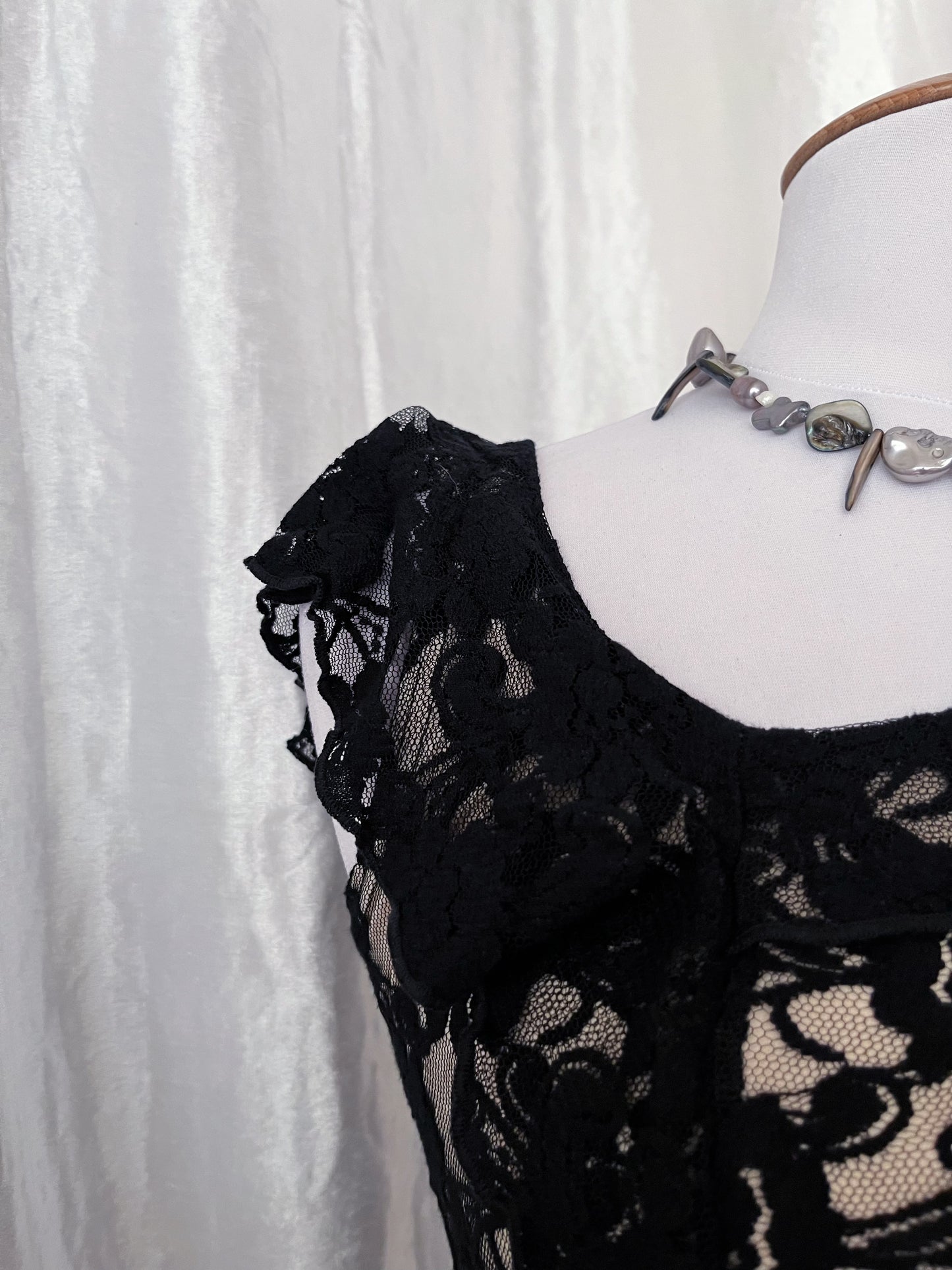 Dark fairy lace top 🧚🏻