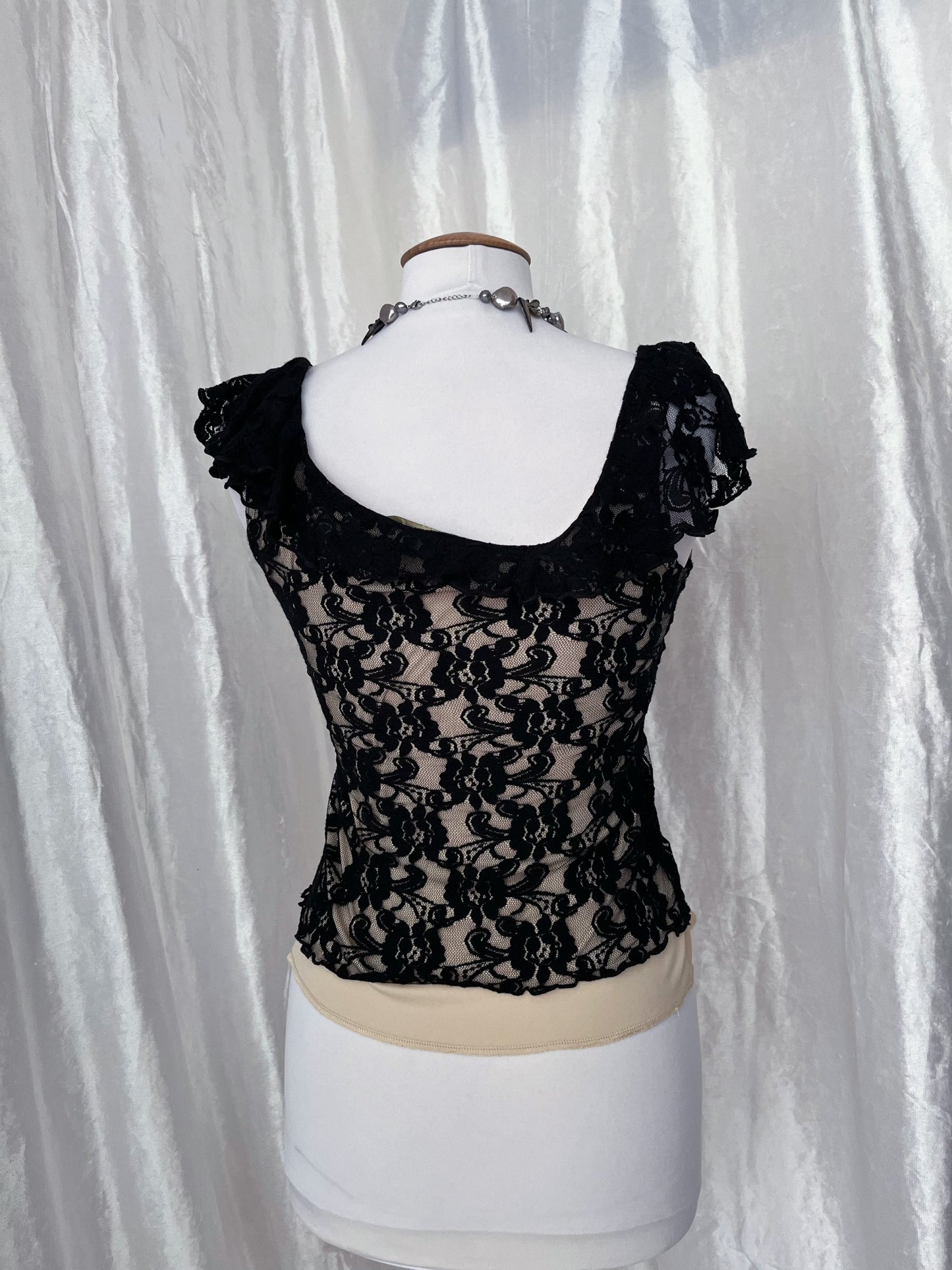 Dark fairy lace top 🧚🏻