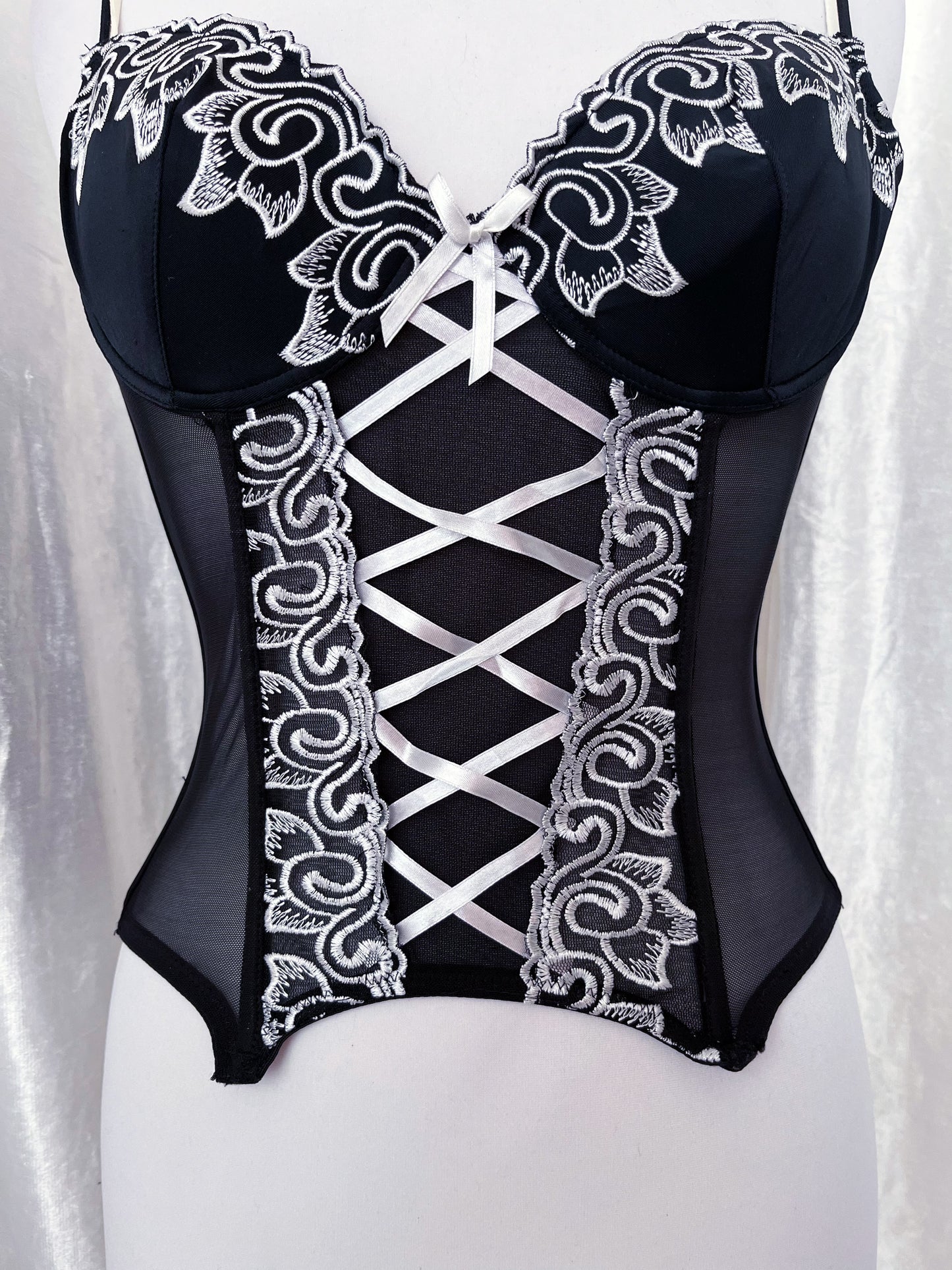 00’s dark fairy mesh corset with embroidered details