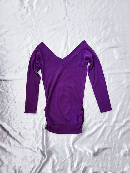 Y2K Punk/Emo Purple Top with amazing rose dagger design 🌹🗡️